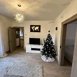Apartment De 3 Pieces, *