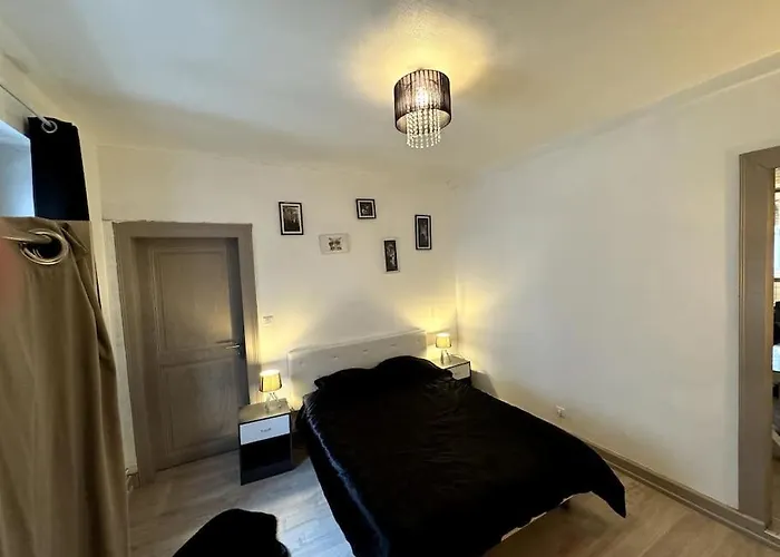 De 3 Pieces, Апартаменты *